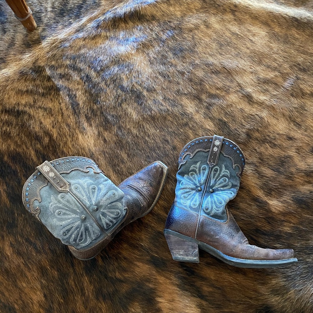 Ariat Cowboy Boots
